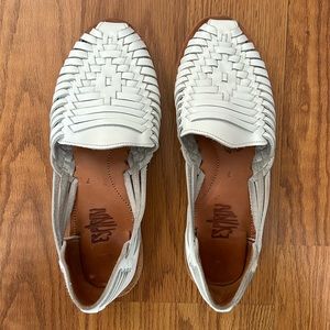 Espiritu huarache size 7 white